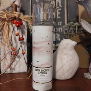 BBW Fresh Coconut and Cotton 8oz Fine Fragrance Mist
